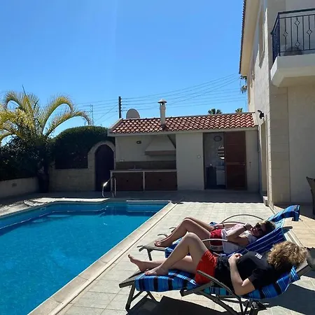 Βίλα Episkopi Villa, Luxury 4 Bedroom With Pool - *