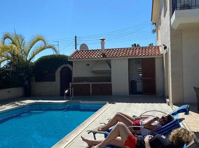 ヴィラ Episkopi Villa, Luxury 4 Bedroom With Pool - *